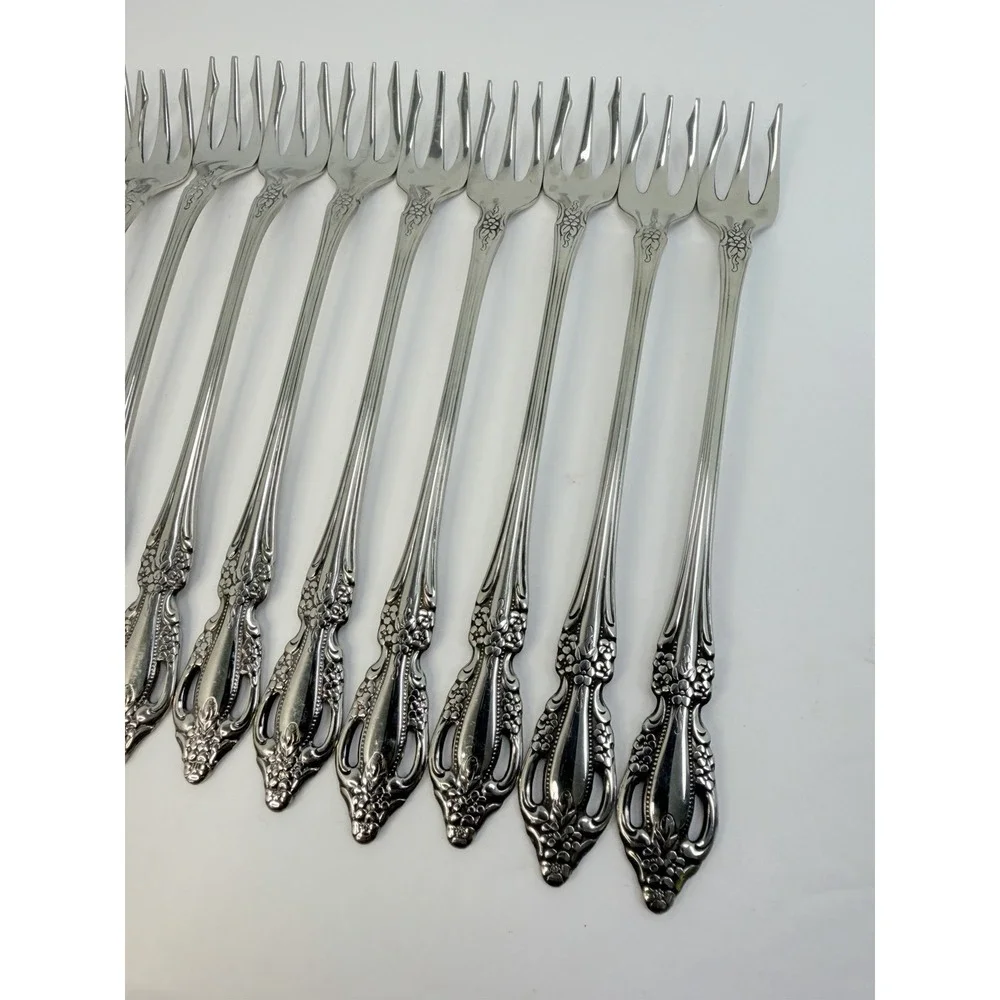 11 Oneida Raphael COCKTAIL FORKS Distinction Deluxe HH Stainless Flatware 6